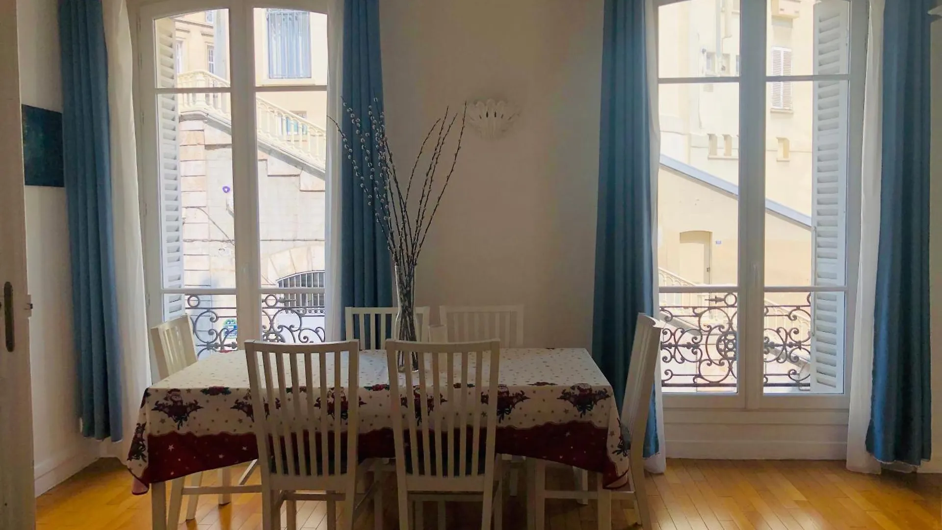 Apartment Comfortable And Luxury Appart-center Of *